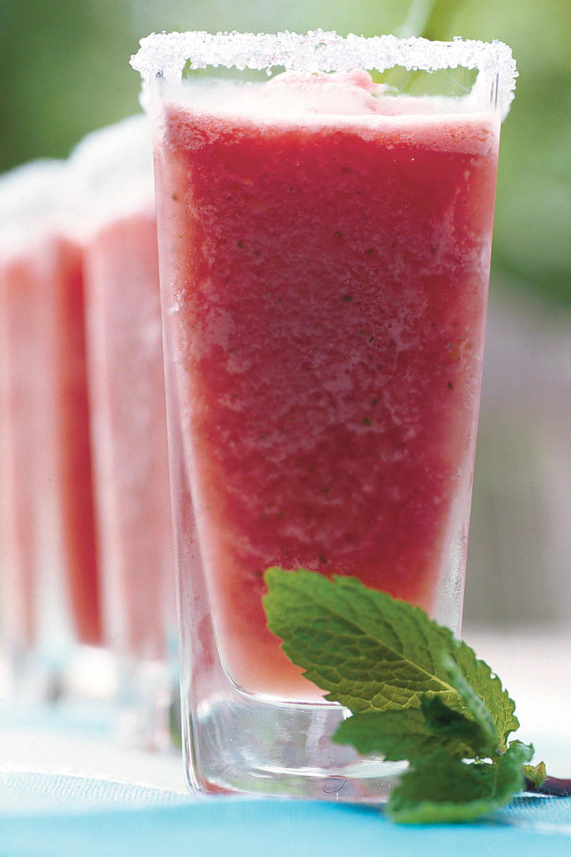 لكمة and Cocktail Summer Drink Recipes: Watermelon-Mint Margaritas