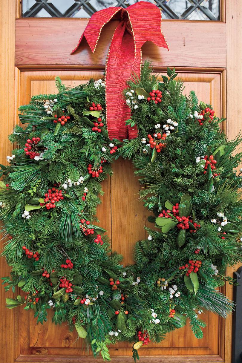 Коледа Decorating: Oval Wreath