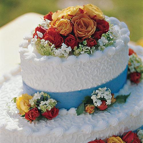 Zahrada Bridal Cake