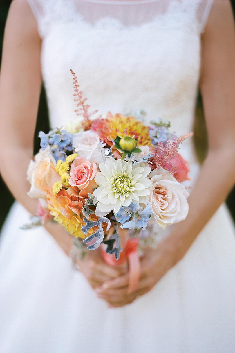Krásná Wedding Flowers by Season