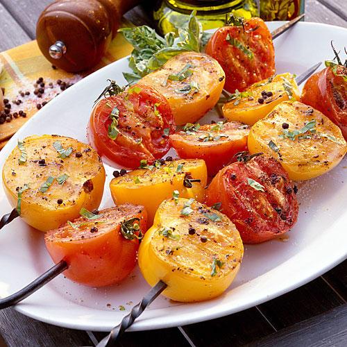 مشوي Tomatoes with Basil Vinaigrette Recipe