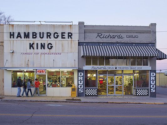 hamburger-king-exterior.jpg