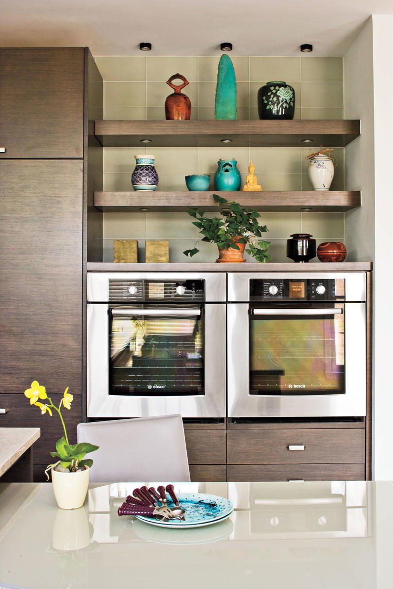 Sen Kitchen Design Ideas: Double the Cooking Space