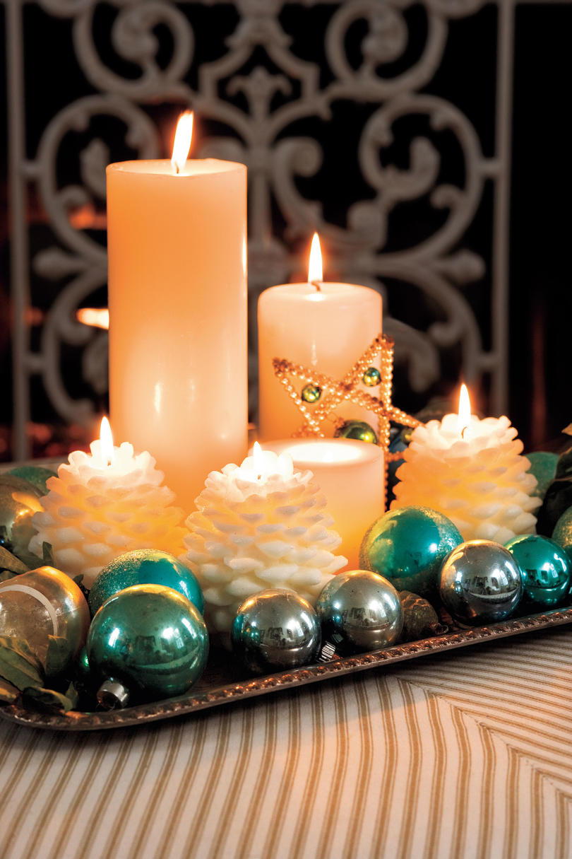 ヴィンテージ Christmas Decorations: Mercury Glass Ornaments