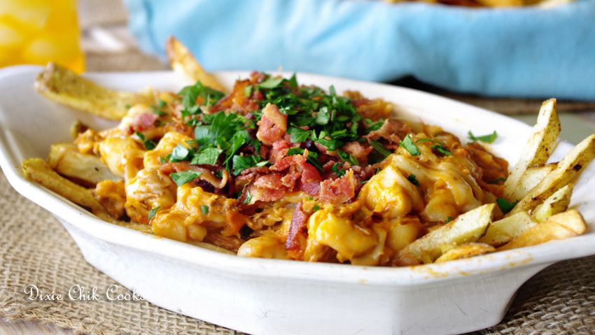 fransk Dip Mac 'N Cheese Smothered French Fries