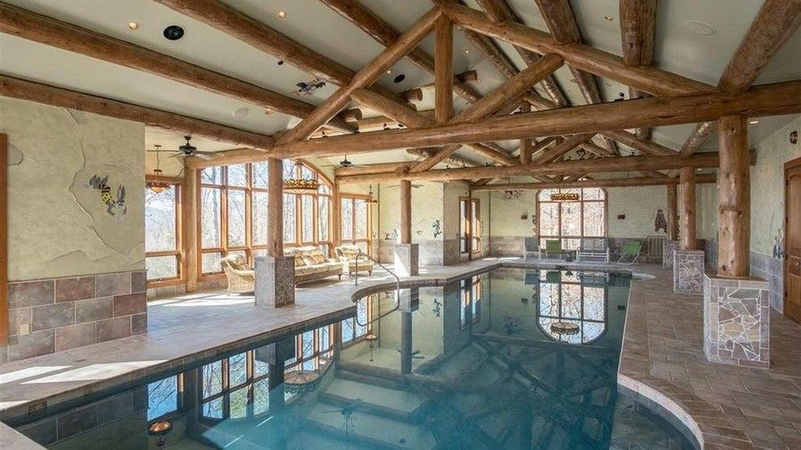 дали you fancy a leisurely dip or plan to clock some serious laps, this indoor pool beckons year round. No need to worry about the weather here. 