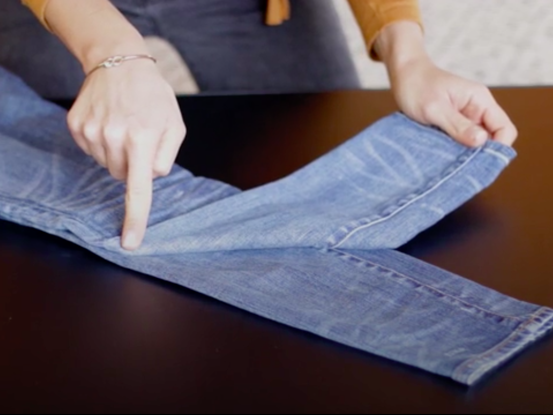 Plegable Jeans to Save Space 