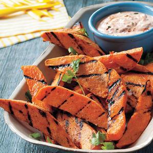 на скара Sweet Potatoes with Chipotle Dip