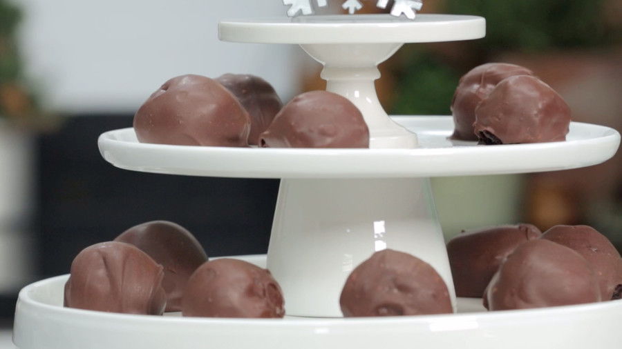 menta Chocolate Snowballs
