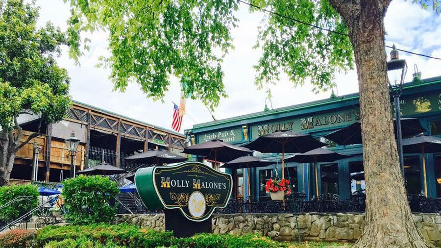Molly Malone’s Irish Pub & Restaurant