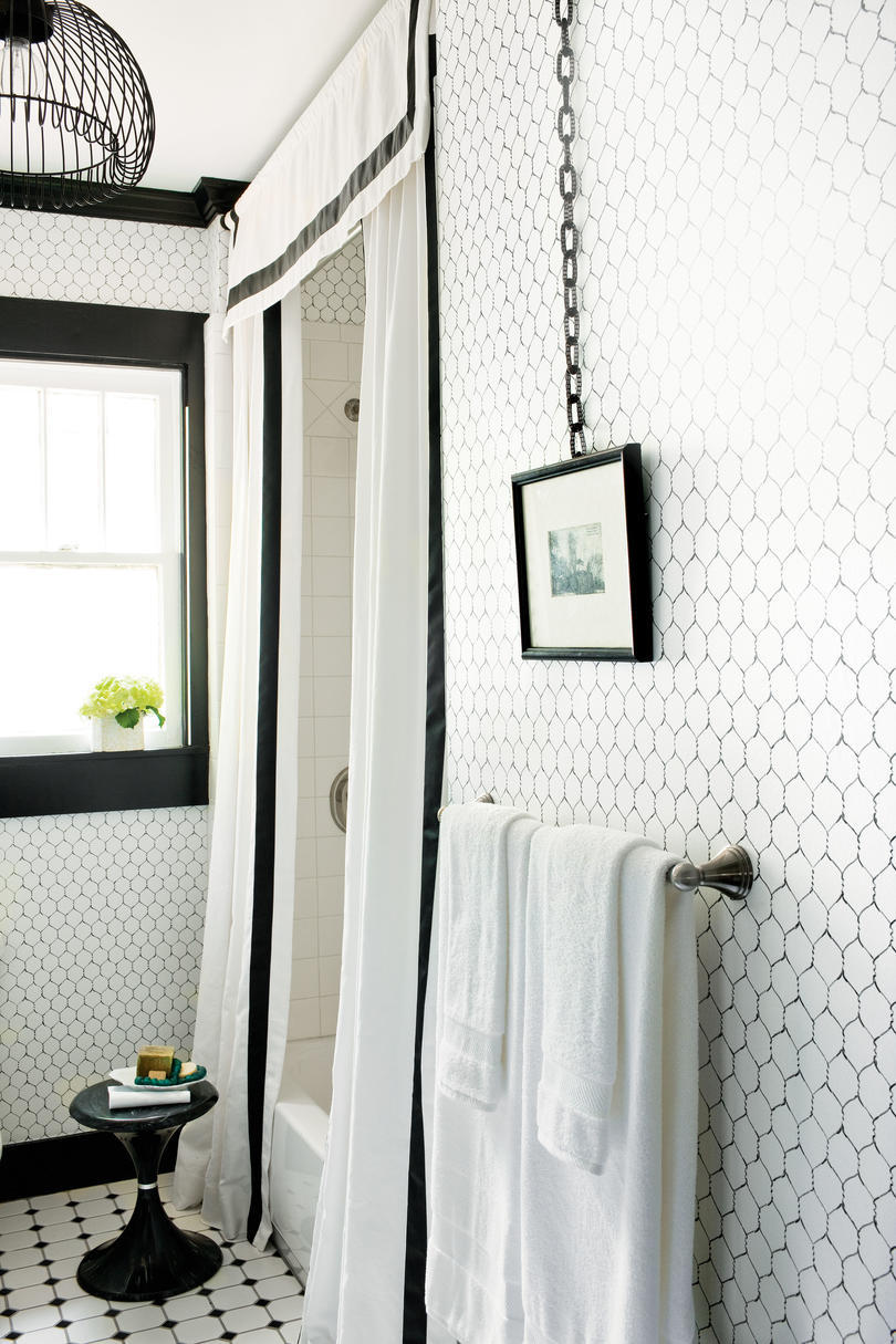ブラック and White Bathroom Style