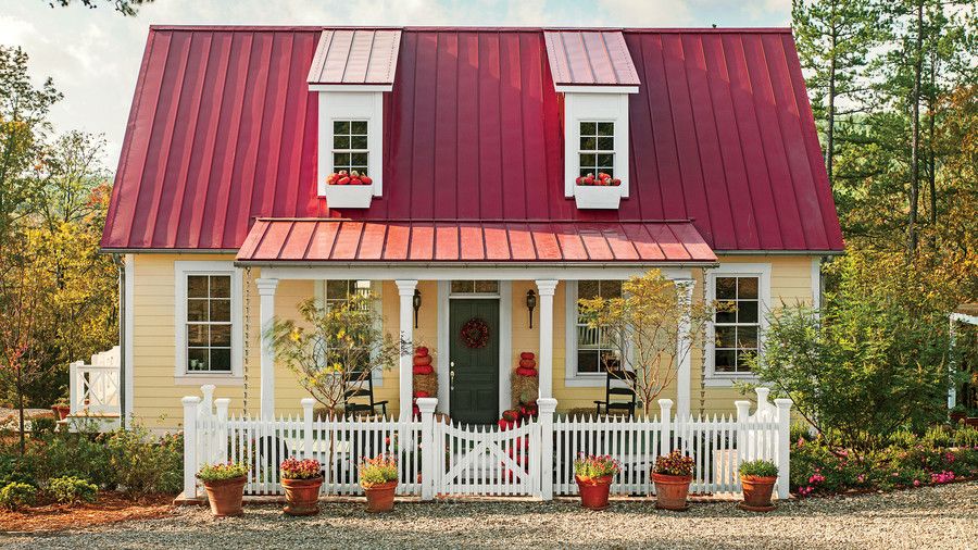 صغير Farmhouse with Red Tin Roof