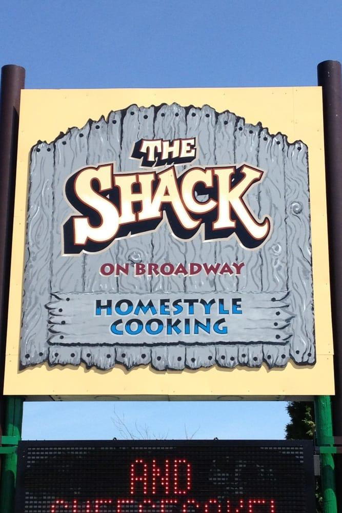 北 Dakota: The Shack on Broadway