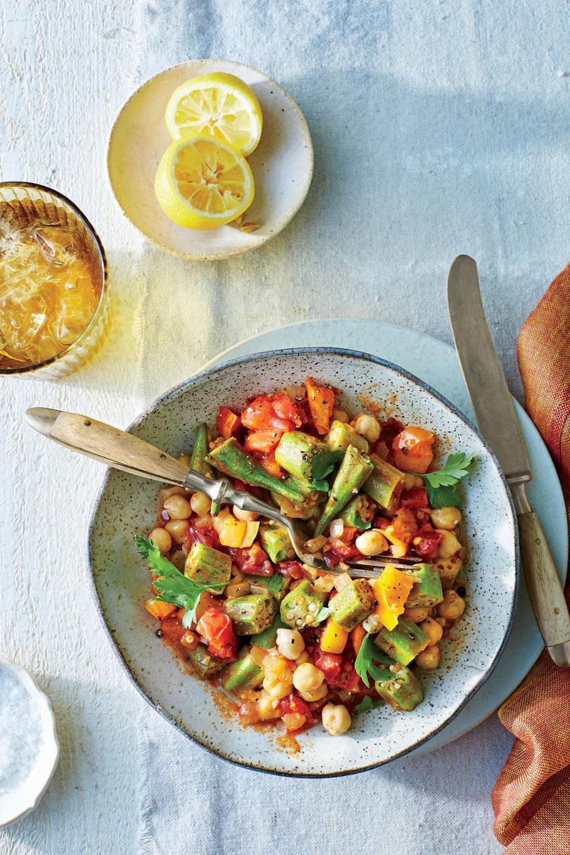 Okra and Chickpeas in Fresh Tomato Sauce 