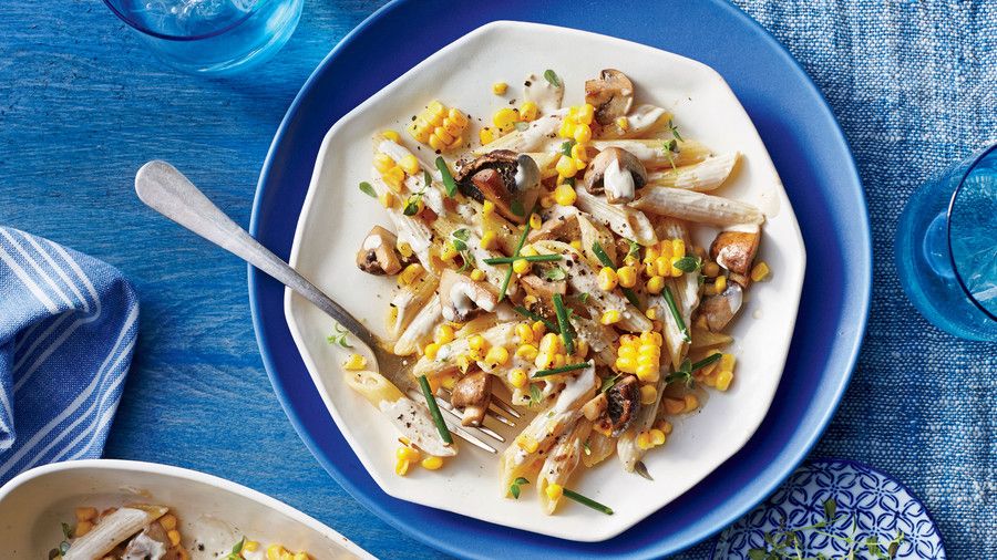 Pasta with Mushrooms, Corn, and Thyme