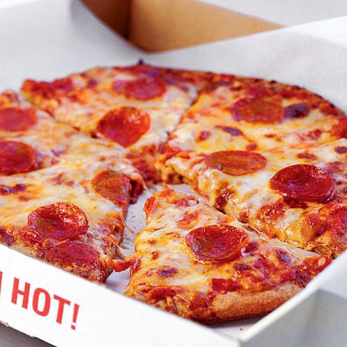 ピザ Recipes: Pepperoni Pizza