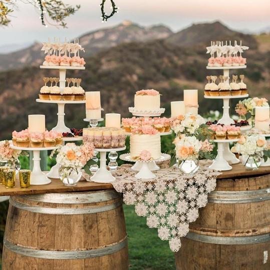 ザ Top Wedding Trends for 2017 Wedding Cake Alternatives