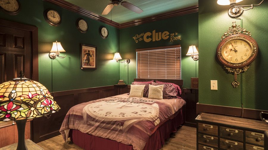 جنوبي Living Great Escape Lakeside Clue Bedroom