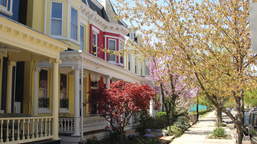 サウス Most Colorful Streets Stuart Avenue, Richmond (VA)