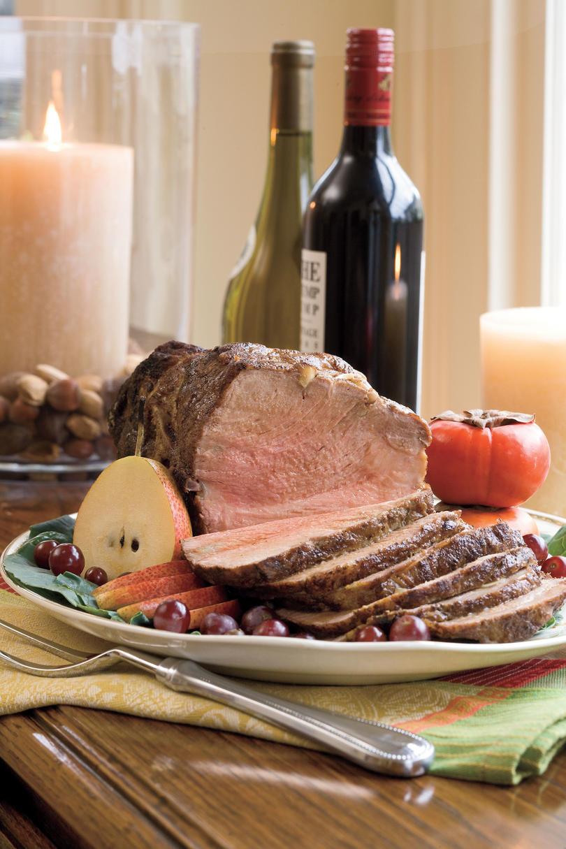 50 Best Thanksgiving Roast Pork with Garlic-Onion Gravy