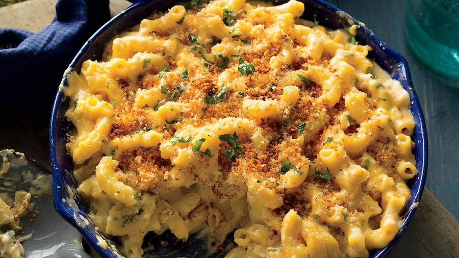 sartén Mac and Cheese with Crispy Breadcrumbs Recipe
