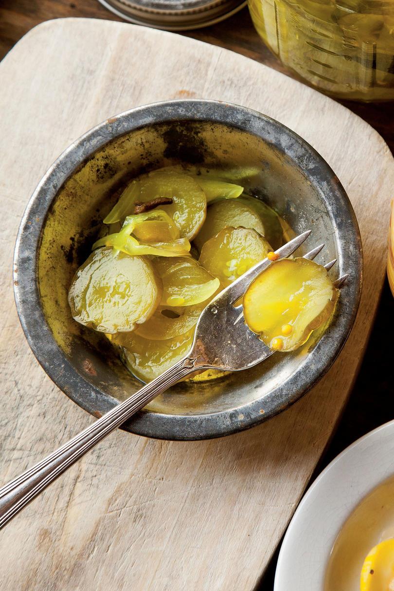 Tío Hoyt's Bread-and-Butter Pickles