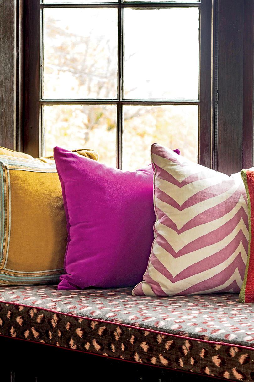 ملون Pillows on Window Bench