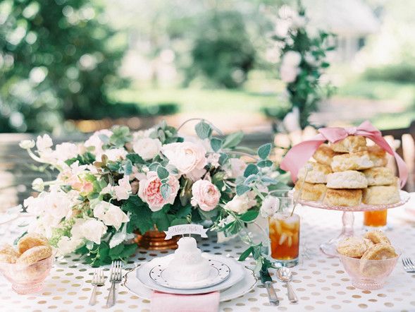 جنوب الزفاف الوردي-tablescape.jpg
