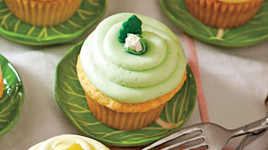 Citron Sherbet Cupcakes with Buttercream Frosting