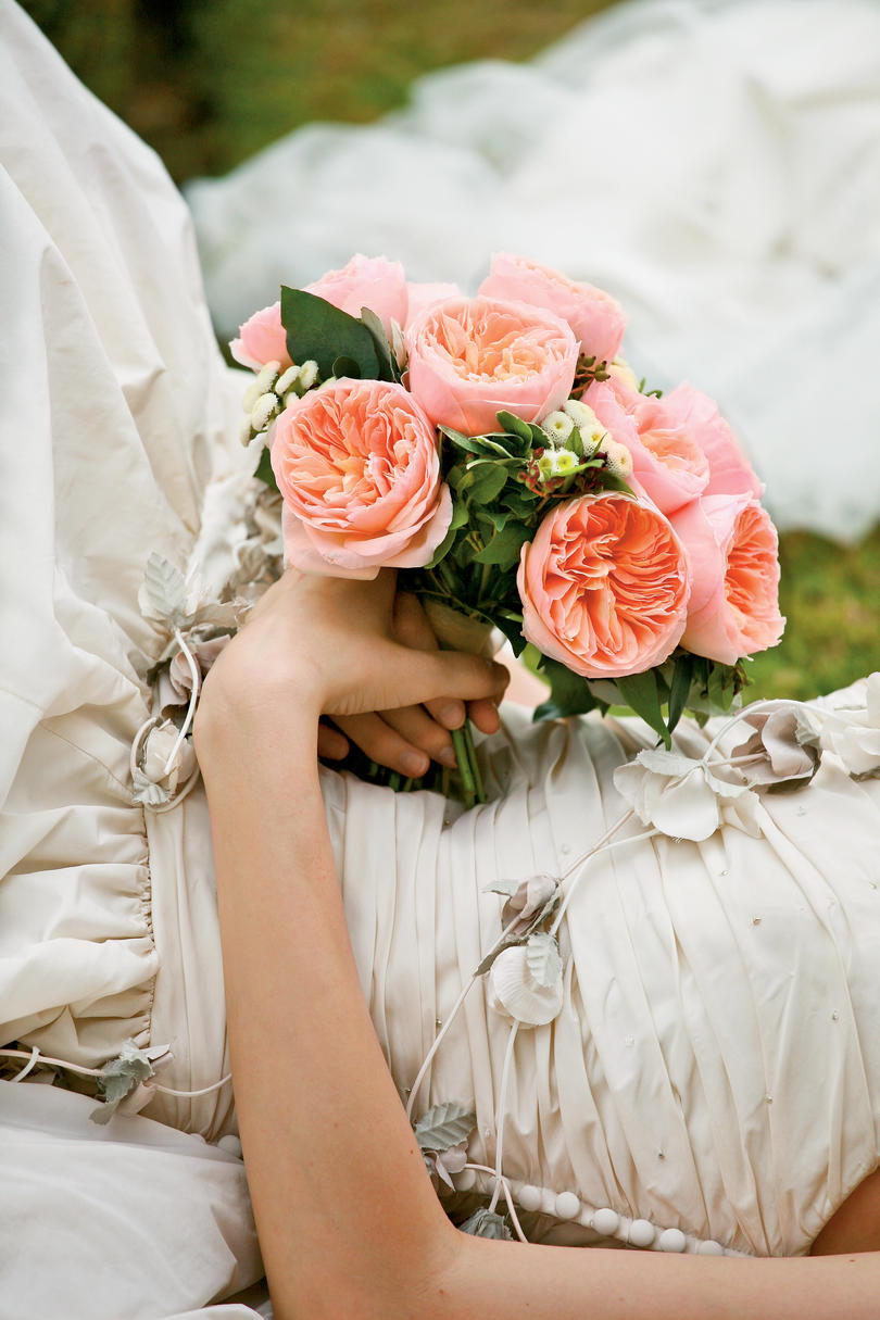 الطراز الاوروبي Rose Bouquet