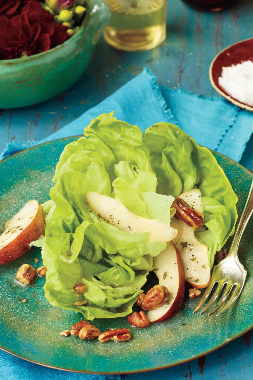leafy Greens Salad with Pears