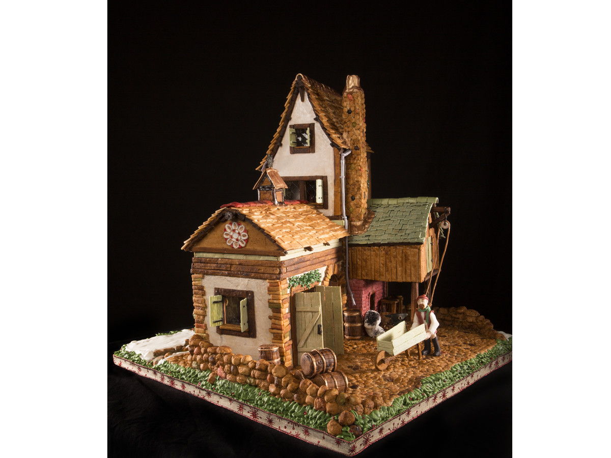 2016 Gingerbread House Competition Top 10 Team Finalist