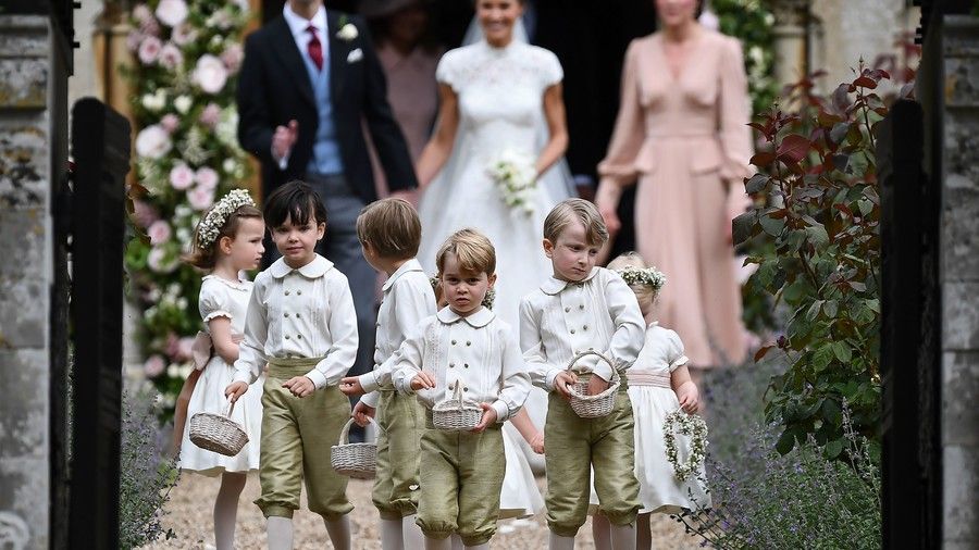 私たち Prince Charming! 15 Adorable Photos of George Pippa Middleton Wedding