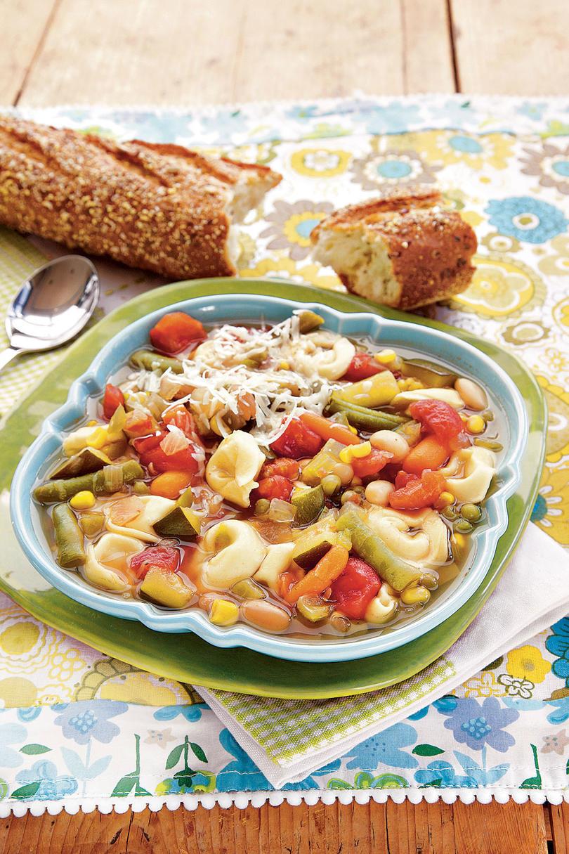 الخضروات Tortellini Soup